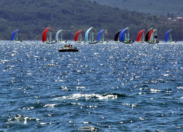 Jedrenje: SP klase 49er – drugi dan 8. svibnnja 2012, Foto: Leonard Kvarantan Jedrenje: SP klase 49er – drugi dan 8. svibnnja 2012, Foto: Leonard Kvarantan