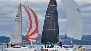 U hvarskom akvatoriju održana XXI. Uskršnja regata U hvarskom akvatoriju održana XXI. Uskršnja regata