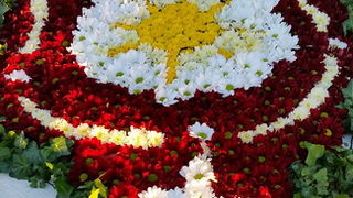 Uoči blagdana Svih svetih brojni su Zadrani posjetili Gradsko groblje i uredili počivališta najmilijih i okitili ih cvijećem, Foto: M. Malik Uoči blagdana Svih svetih brojni su Zadrani posjetili Gradsko groblje i uredili počivališta najmilijih i okitili ih cvijećem, Foto: M. Malik