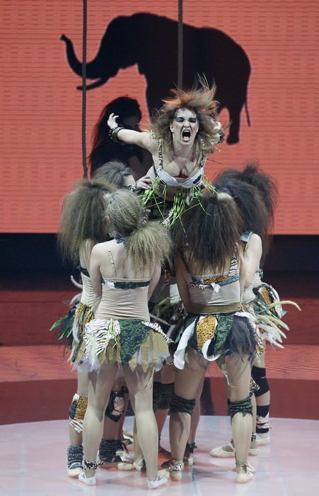 Zagreb, 191110. 
Studio 2 Jadran filma, Oporovecka 12.
Treca polufinalna emisija Supertalent showa Nove TV. 
Na slici: Cats.
Foto: Nina Djurdjevic / CROPIX
