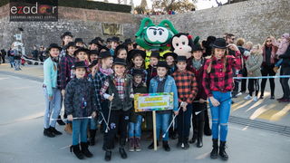 Zadarski karneval 2018: Povorka maškaranih skupina od Gradskih vrata preko Foruma do Narodnog trga Zadarski karneval 2018: Povorka maškaranih skupina od Gradskih vrata preko Foruma do Narodnog trga