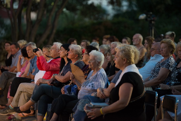 Svečano otvorenje 1. Olipskog ljetnog festivala 10. srpnja 2016. Svečano otvorenje 1. Olipskog ljetnog festivala 10. srpnja 2016.