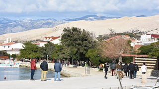 Grad Pag prepun turista tijekom božićno-novogodišnjih blagdana