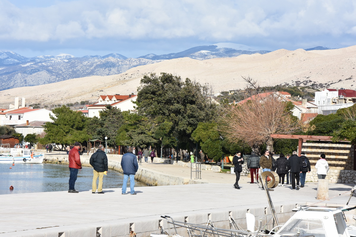 Grad Pag prepun turista tijekom božićno-novogodišnjih blagdana