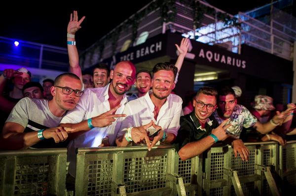 Trećeg dana Blacksheep Festivala u Aquarius klubu na Zrću nastupio je Moti. Foto: Goran Telak