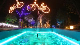 Perivoj Jelene Madijevke na trgu Pet bunara dobio je novo bozicno ruho. Photo: Filip Brala/PIXSELL Perivoj Jelene Madijevke na trgu Pet bunara dobio je novo bozicno ruho. Photo: Filip Brala/PIXSELL