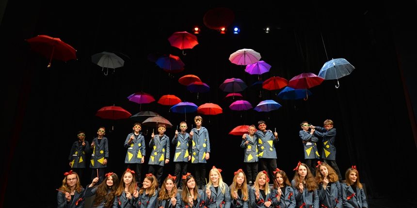 HNK Zadar: Premijera predstave “Tko i što brani”, Igrajmo se