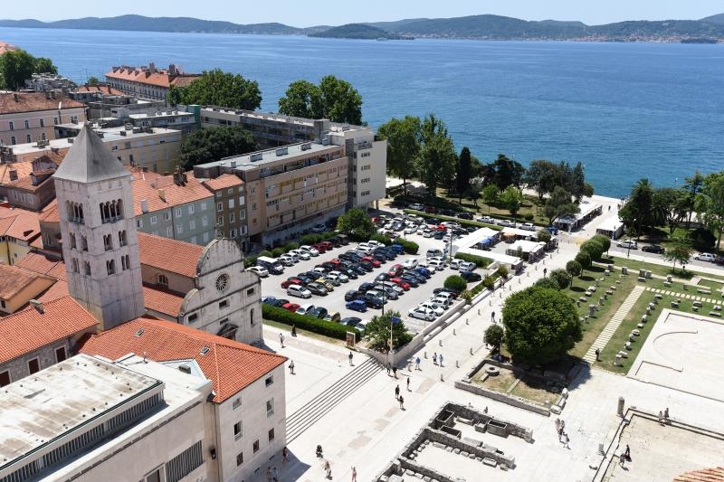 Pogled sa zvonika zadarske katedrale sv. Stošije, Foto: Dino Stanin/PIXSELL