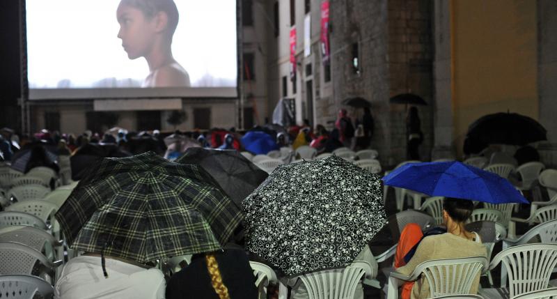 Motovun – Otvaranje 17. po redu Motovun film festivala koje je ove godine obiljezila kisa, no dobro raspolozenje je ostalo. Photo: Nina Djurdjevic/PIXSELL