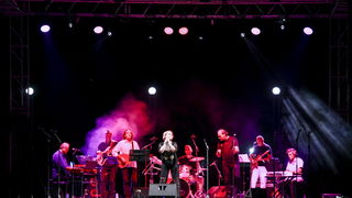 Zorica Kondža i klapa Cambi @ bazen Ilirije u Biogradu