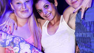 Subota u zagrebačkom Aquariusu protekla je u zagrijavanju za Moonsplash festival koji će se u zrćanskom Aquariusu održati od 11. do 13. kolovoza. Na Moonsplashu će nastupiti planetarne zvijezde elektroničke glazbe: Benny Benassi, Merk & Kremont, Dimitri V Subota u zagrebačkom Aquariusu protekla je u zagrijavanju za Moonsplash festival koji će se u zrćanskom Aquariusu održati od 11. do 13. kolovoza. Na Moonsplashu će nastupiti planetarne zvijezde elektroničke glazbe: Benny Benassi, Merk & Kremont, Dimitri V