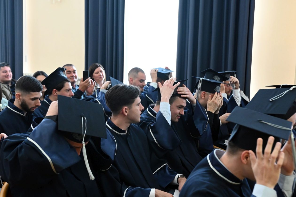 Na Sveučilištu promovirani prvostupnici inženjeri brodostrojarstva i tehnologije pomorskog prometa