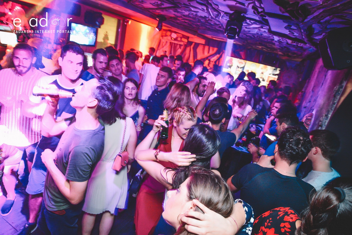 Saturday with DJ Andy Boy @ Svarog Bar