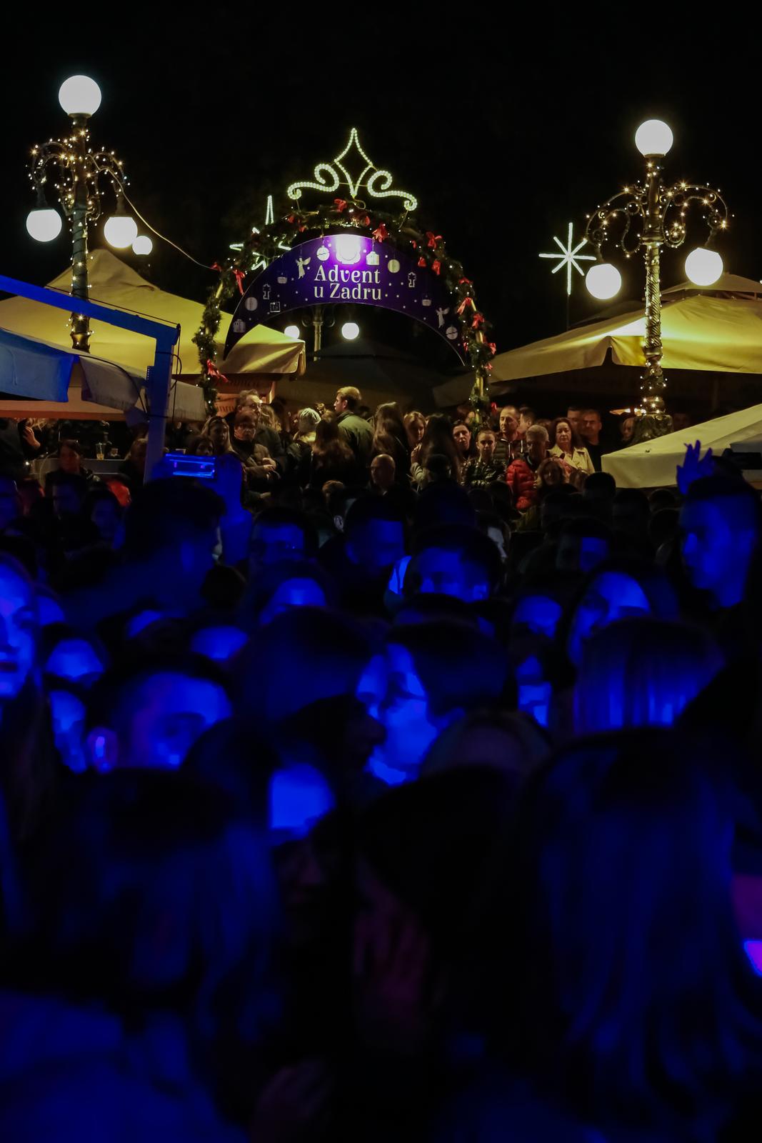 Koncertom grupe Dalmatino otveron Advent u Zadru 2022. Koncertom grupe Dalmatino otveron Advent u Zadru 2022.