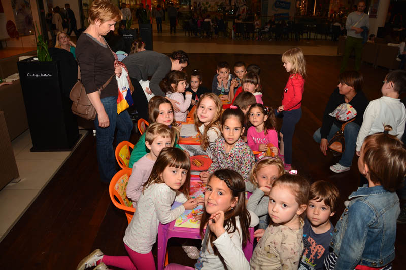 Supernova: Vesela subota 3. svibnja 2014. Foto: Iva Perinčić Supernova: Vesela subota 3. svibnja 2014. Foto: Iva Perinčić