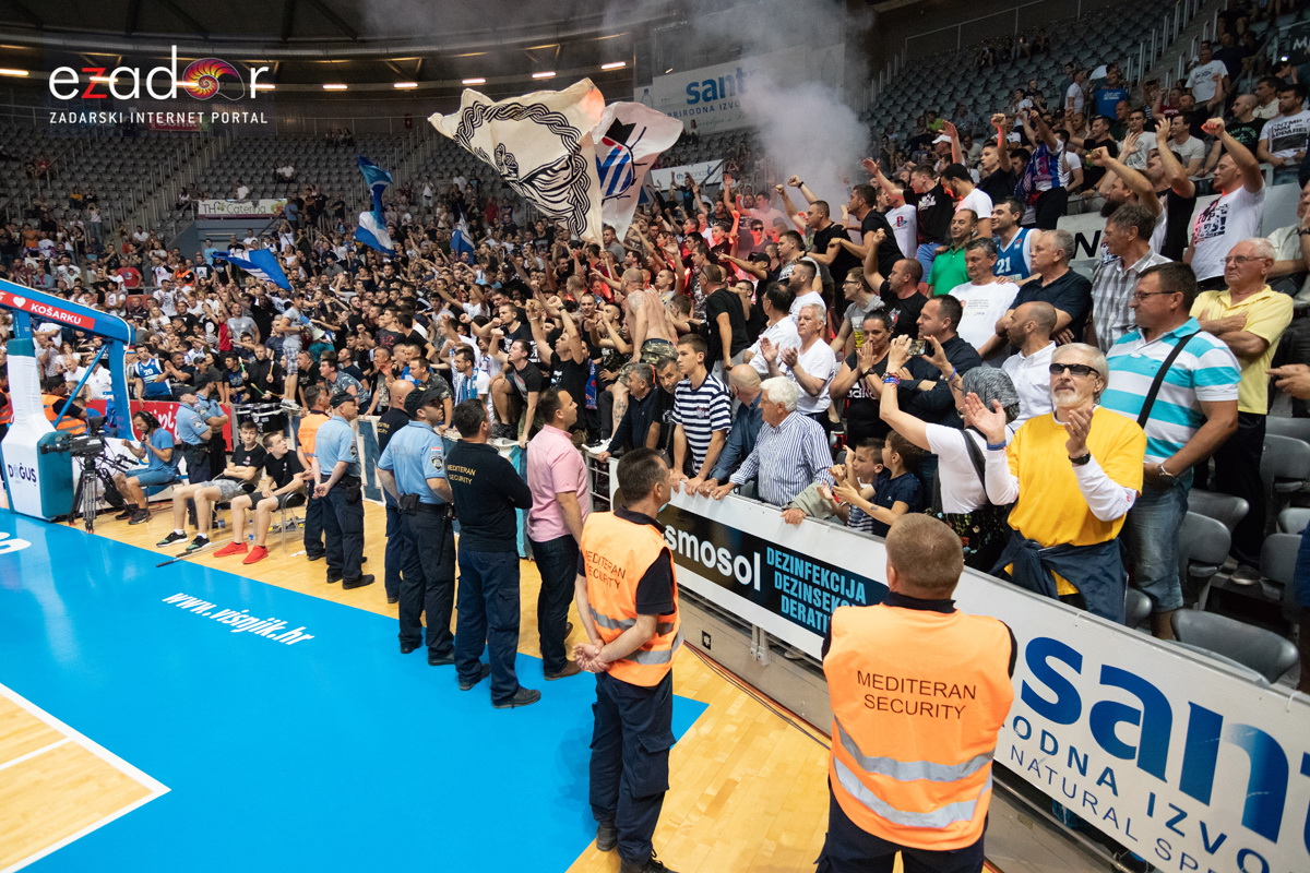 Polufinale doigravanja HT Premijer lige, 1. utakmica: KK Zadar – KK Cibona 89-78