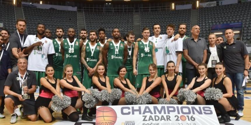 Zadar – Zadar Dogus Basketball Tournament 2016: Darussafaka Dogus pobjednik je turnira. Photo: Dino Stanin/PIXSELL
