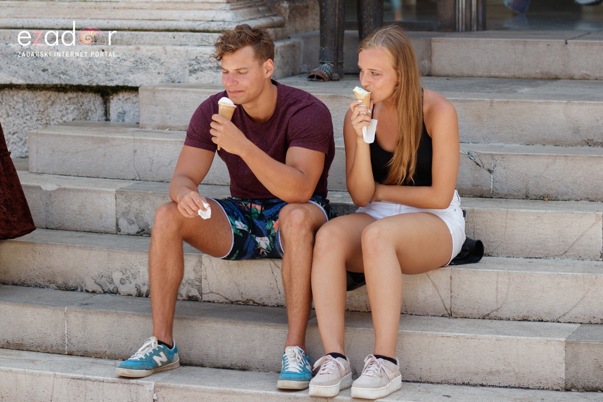 Đir po gradu, subotnja špica 13. srpnja 2019. Đir po gradu, subotnja špica 13. srpnja 2019.