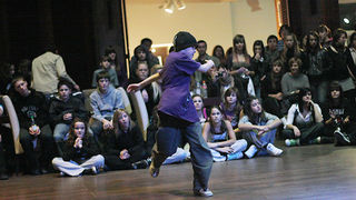 Image 1038891 (auto)