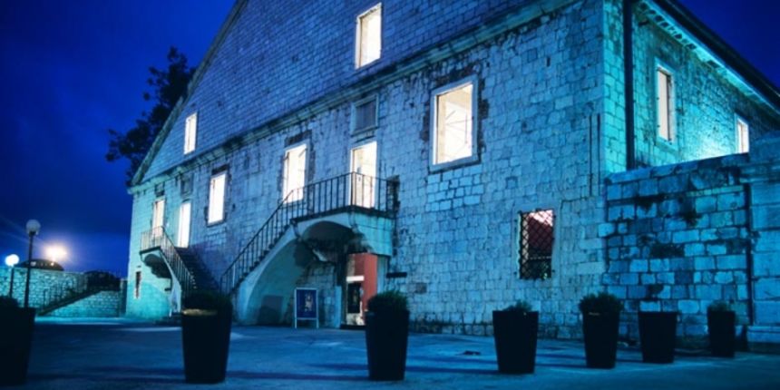 Arsenal-noćna (foto: www.tzzadar.hr)