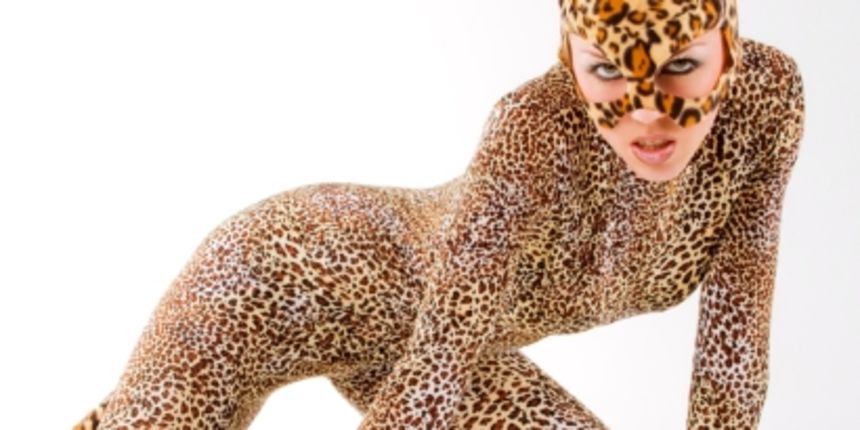 Seksi kostim, furring, krznanje, tigrica (Metro-portal.hr) Seksi kostim, furring, krznanje, tigrica (Metro-portal.hr)