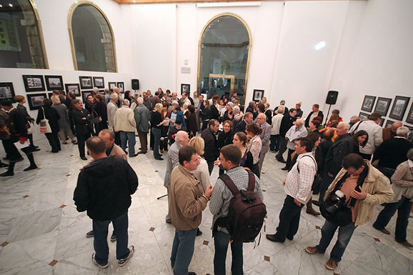 Otvorenje izložbe Abdulaha Seferovića (foto:Saša Čuka) Otvorenje izložbe Abdulaha Seferovića (foto:Saša Čuka)