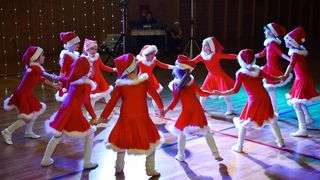 Plesna Božićna čarolija na otoku Pagu