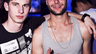 Subota u zagrebačkom Aquariusu protekla je u zagrijavanju za Moonsplash festival koji će se u zrćanskom Aquariusu održati od 11. do 13. kolovoza. Na Moonsplashu će nastupiti planetarne zvijezde elektroničke glazbe: Benny Benassi, Merk & Kremont, Dimitri V Subota u zagrebačkom Aquariusu protekla je u zagrijavanju za Moonsplash festival koji će se u zrćanskom Aquariusu održati od 11. do 13. kolovoza. Na Moonsplashu će nastupiti planetarne zvijezde elektroničke glazbe: Benny Benassi, Merk & Kremont, Dimitri V