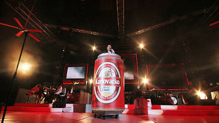 Karlovačko live 2012: Tony Cetinski na Višnjiku (foto:Saša Čuka) Karlovačko live 2012: Tony Cetinski na Višnjiku (foto:Saša Čuka)