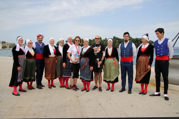 Gospodar OTOKA – uspon na Sv. Mihovil
(nedjelja, 29. svibnja 2016. godine)
Start: 09:30 h, u centru Preka (Park Vrulja)
Cilj: tvr Gospodar OTOKA – uspon na Sv. Mihovil
(nedjelja, 29. svibnja 2016. godine)
Start: 09:30 h, u centru Preka (Park Vrulja)
Cilj: tvr