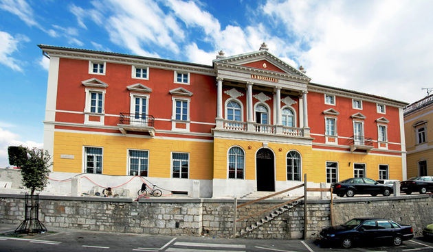 Muzej antičkog stakla