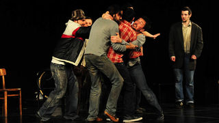 Zadar, 21.01.2013. snimio: Nenad Marčev
TEATAR EXIT, Zagreb
Saša Anočić
KAUBOJI
redatelj: Saša Anočić
igraju: Živko Anočić, Matija Antolić,
Hrvoje Barišić, Krunoslav Klabučar,
Rakan Rushaidat, Radovan Ruždjak i Ivana Rushaidat
izvan pre Zadar, 21.01.2013. snimio: Nenad Marčev
TEATAR EXIT, Zagreb
Saša Anočić
KAUBOJI
redatelj: Saša Anočić
igraju: Živko Anočić, Matija Antolić,
Hrvoje Barišić, Krunoslav Klabučar,
Rakan Rushaidat, Radovan Ruždjak i Ivana Rushaidat
izvan pre