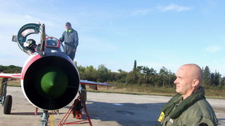 U 93. Zrakoplovnoj bazi u Zemuniku započela obuka pilota MIG-ova. Foto: Marinko Karačić/HRZ i PZO U 93. Zrakoplovnoj bazi u Zemuniku započela obuka pilota MIG-ova. Foto: Marinko Karačić/HRZ i PZO