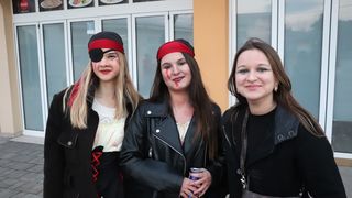 Virske maškare: Karnevalska povorka i Trio Gušt