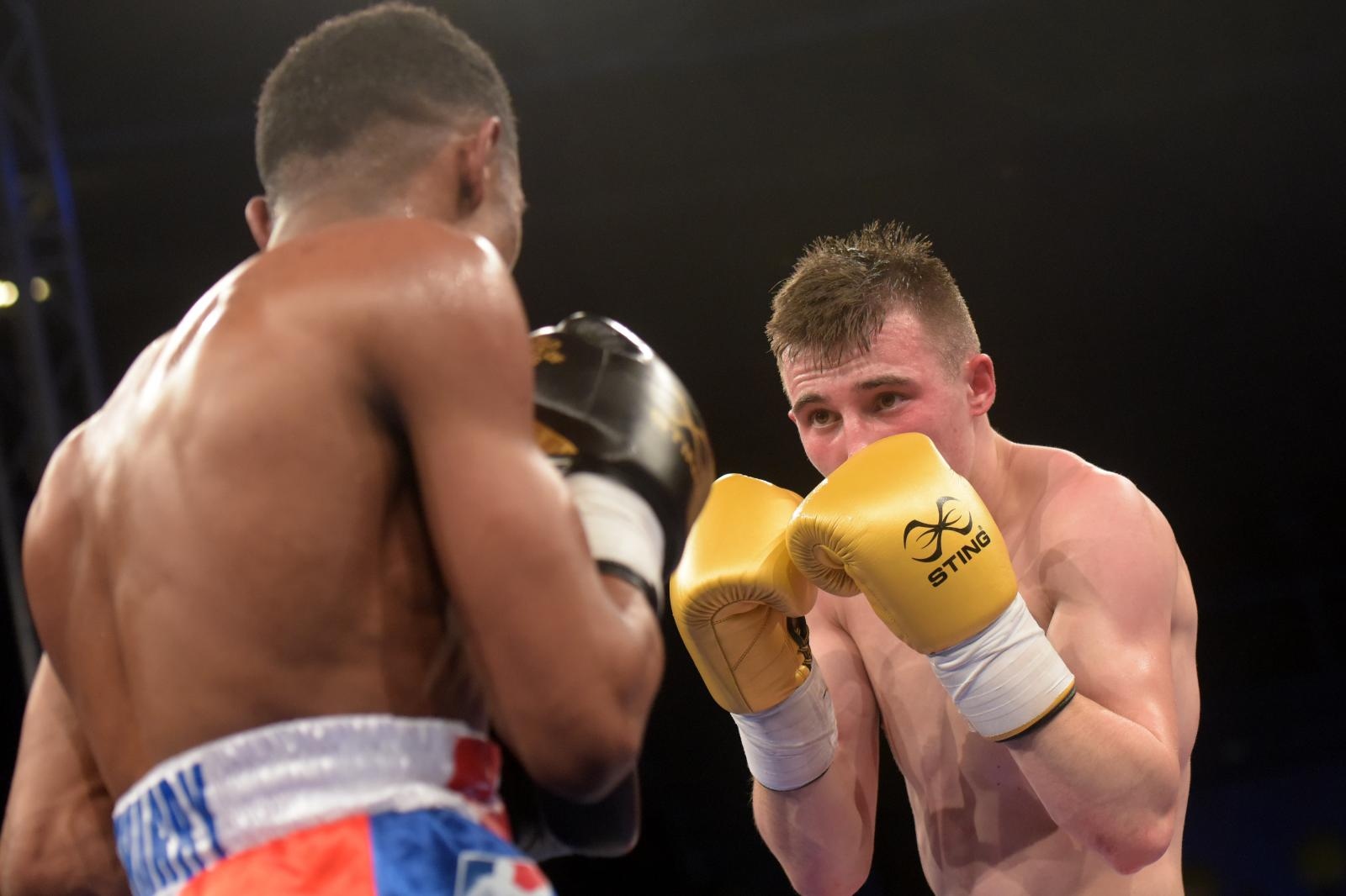 Svjetska boksacka liga, grupa B C1, kategorija 56 kg, Filip Poturovic (Croatian Knights) – Samuel Kistohurry (France Fighting Roosters).