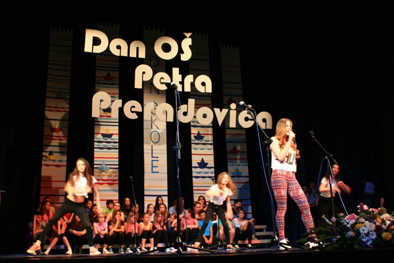 U HNK Zadar održana je priredba u povodu Dana OŠ Petra Preradovića na kojoj su nastupili učenici ali i profesori, Foto: Marija Cvetković