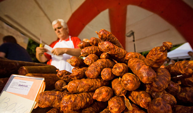 “Kupujmo hrvatsko” i “Vrijedne ruke” (foto:Saša Čuka)
