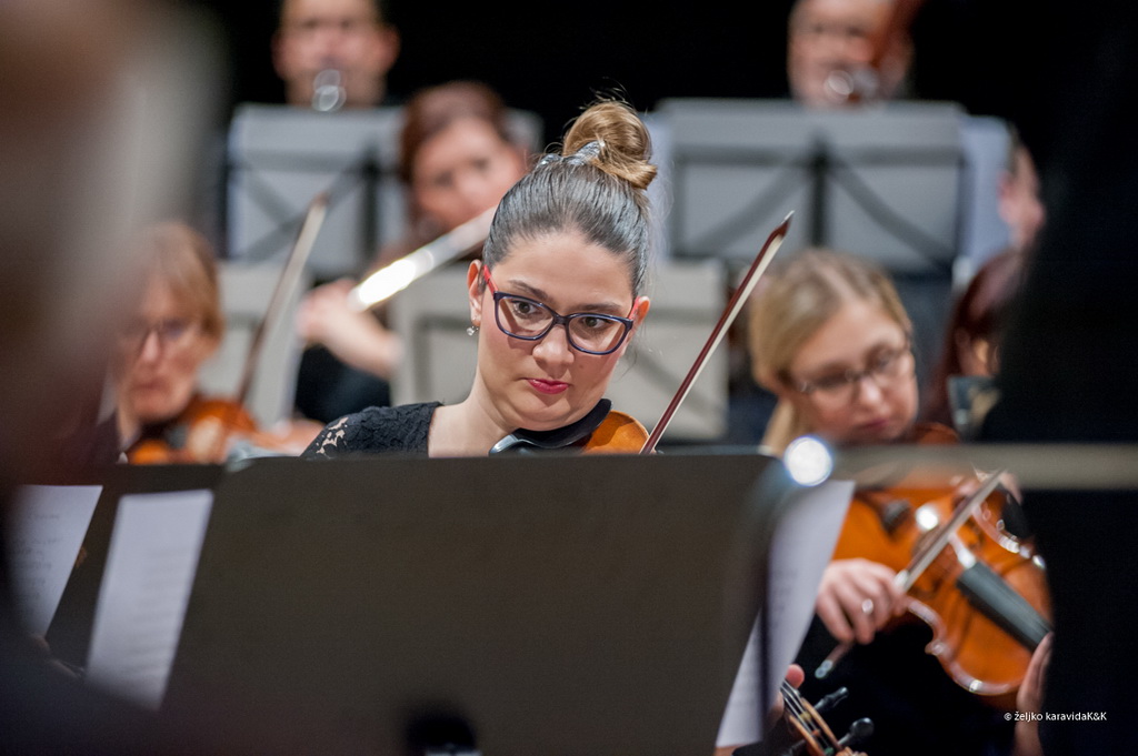 Stefan Milenković i Zadarski komorni orkestar u katedrali sv. Stošije