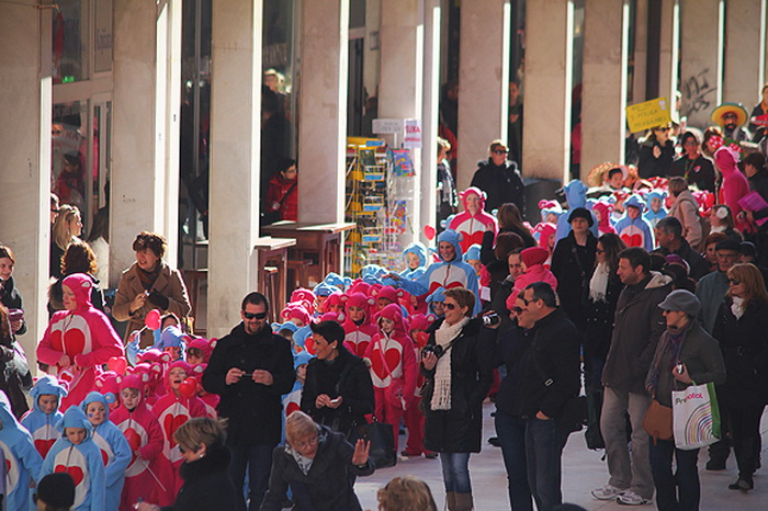 Karnevalić Radija 057, 16. veljače 2012, Foto: Saša Čuka Karnevalić Radija 057, 16. veljače 2012, Foto: Saša Čuka