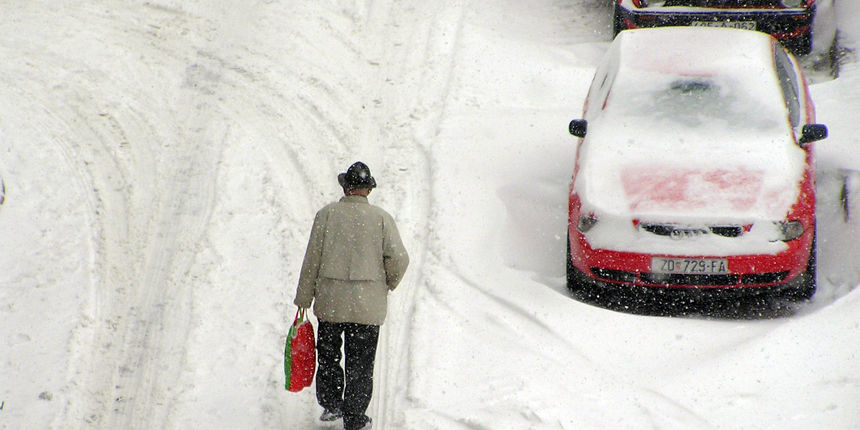 Snjezna idila u Kninu, gdje je napadalo 18 centimetara snijega, uz temperaturu -4 Celzijeva stupnja. Foto: Zivana Juras / EPEHA / CROPIX