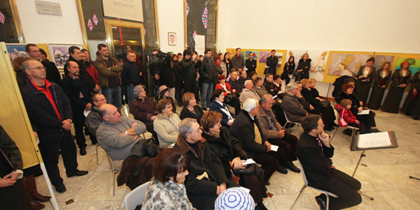 HGPD Zoranić i klapa Cantus u Gradskoj loži (foto:Saša Čuka) HGPD Zoranić i klapa Cantus u Gradskoj loži (foto:Saša Čuka)