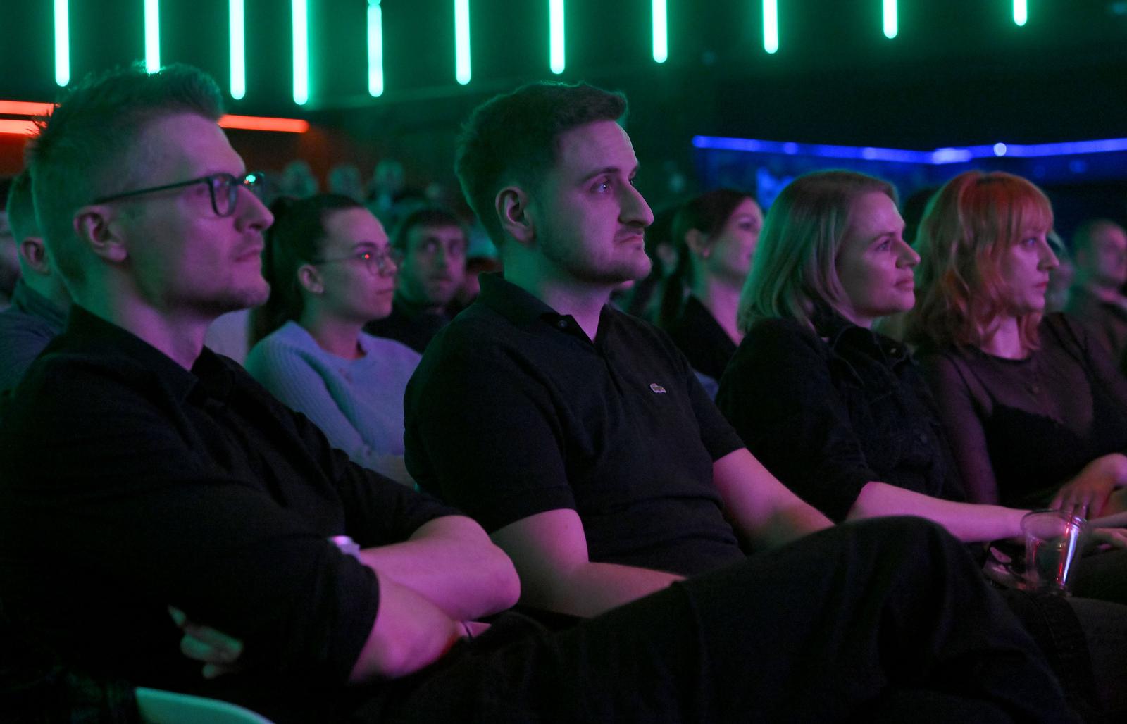 Boogaloo klub: Pole Dance Showcase