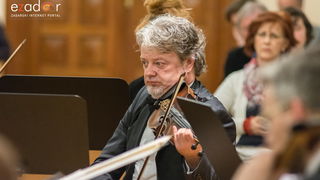 “Glazbena fantazija” Zadarskog komornog orkestra u Svečanoj dvorani Sveučilišta u Zadru. Solist Berislav Šipuš na klaviru, pod ravnanjem maestra Pavla Dešpalja “Glazbena fantazija” Zadarskog komornog orkestra u Svečanoj dvorani Sveučilišta u Zadru. Solist Berislav Šipuš na klaviru, pod ravnanjem maestra Pavla Dešpalja