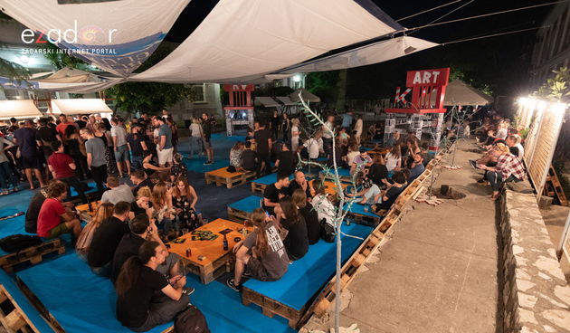 KvartArt 2018.: Art buvljak & koncert Nipplepeoplea