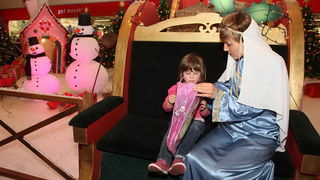 Sv. Luce razveselila mališane u Supernova centru, Foto: Iva Perinčić Sv. Luce razveselila mališane u Supernova centru, Foto: Iva Perinčić