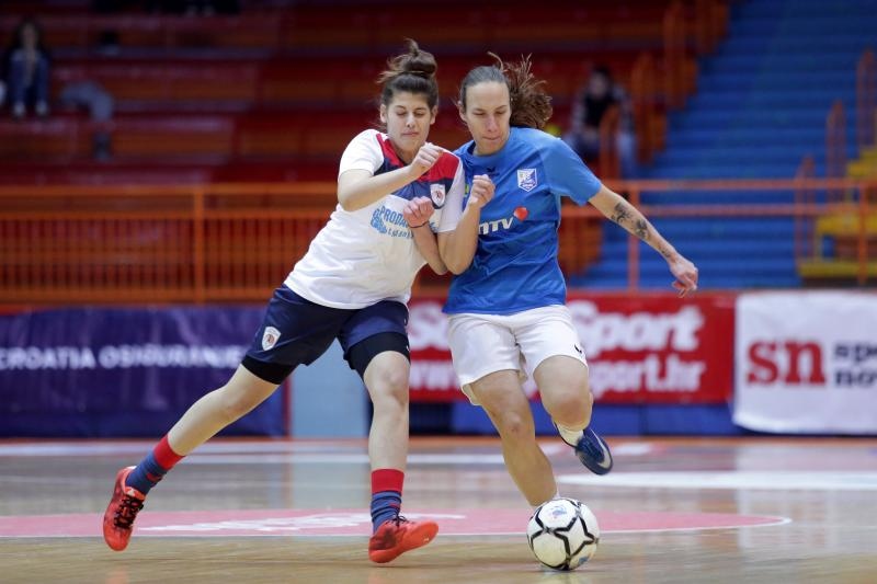 Finale Kutije šibica: ŽNK Osijek – HNTV i MNK Futsal Super chicks 4-1 Finale Kutije šibica: ŽNK Osijek – HNTV i MNK Futsal Super chicks 4-1
