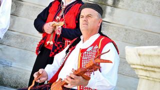 Kulturni Majdan na Trgu 5 bunara Kulturni Majdan na Trgu 5 bunara