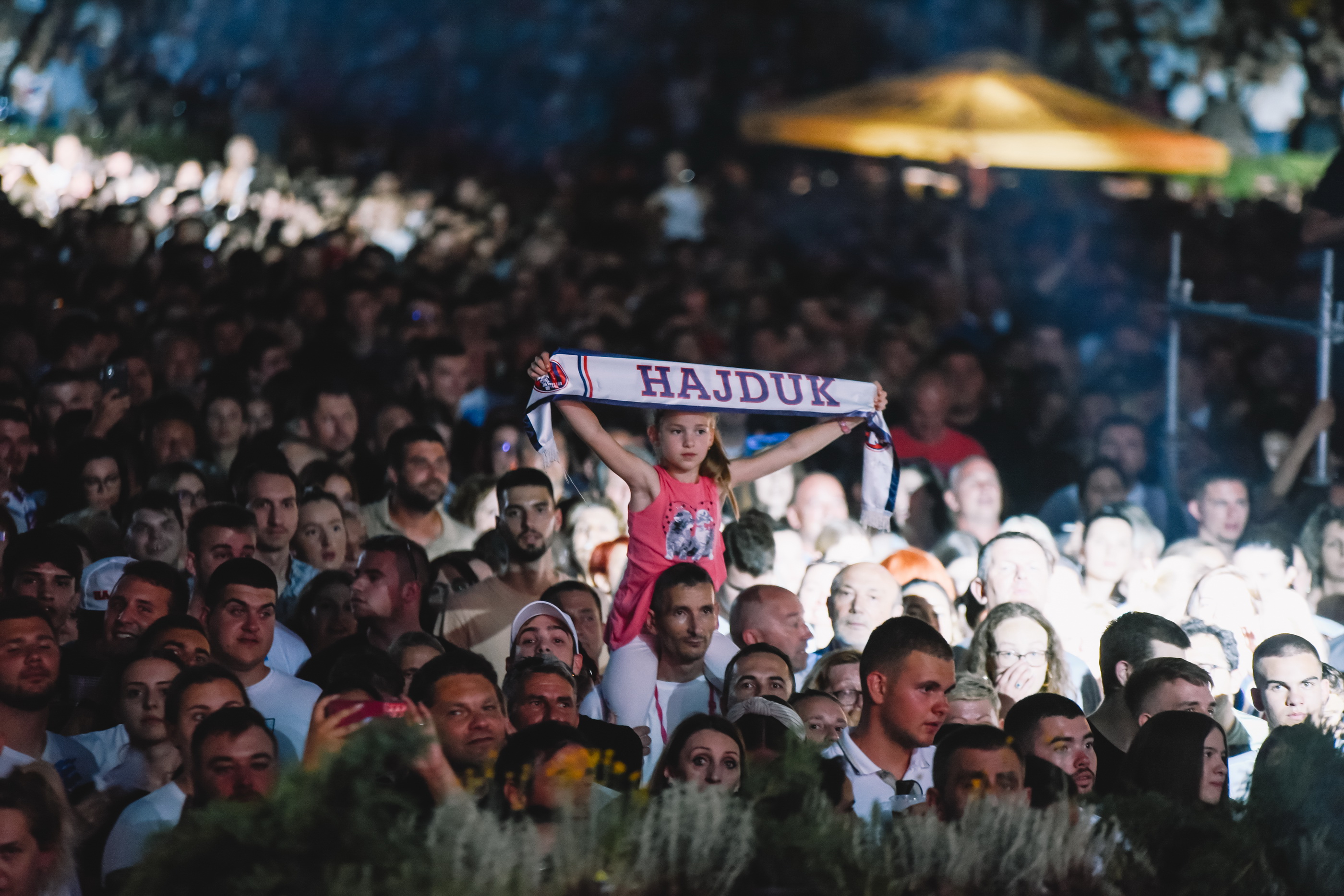 Stari Plac: Mišo Kovač i prijatelji priredili nezaboravan koncert