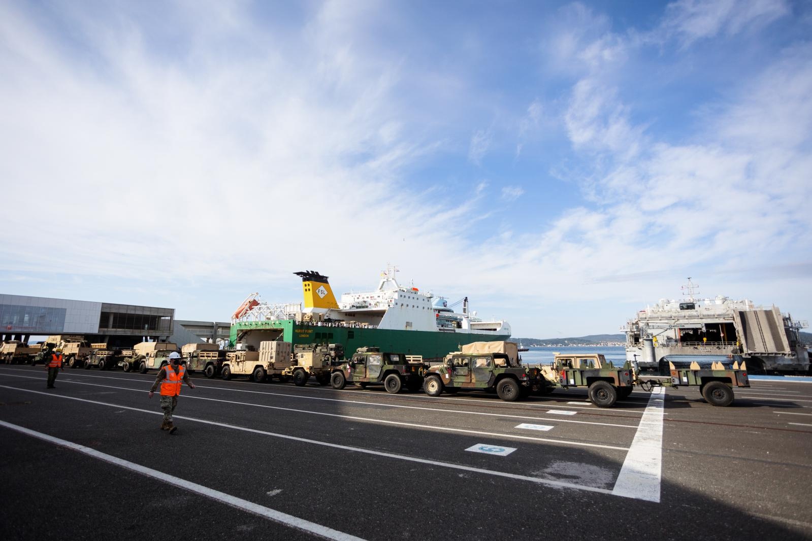 U Gaženicu dopremljena vojna oprema i sredstva za vježbu Immediate Response 21 U Gaženicu dopremljena vojna oprema i sredstva za vježbu Immediate Response 21