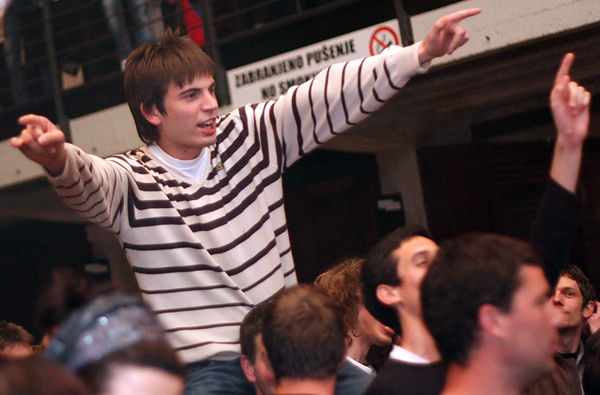 Zabranjeno pušenje u Arsenalu (Foto:Saša Čuka)